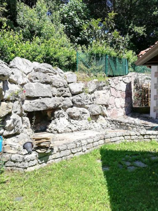 Casa Con Amplio Jardin En Pechon Villa Ngoại thất bức ảnh