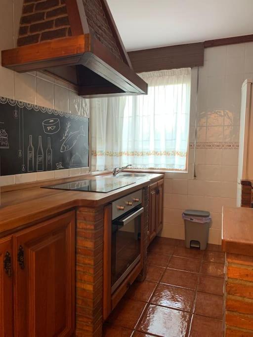 Casa Con Amplio Jardin En Pechon Villa Ngoại thất bức ảnh